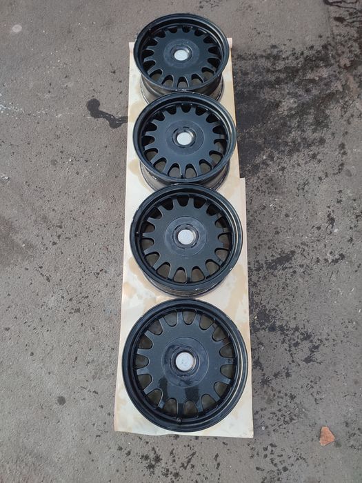 Диски ковані BMW, підходять наTRAFIC, VIVARO, R16,5/120