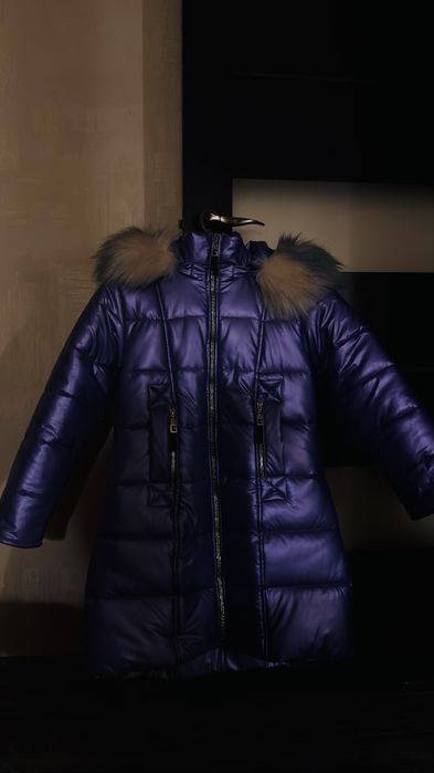 Теплий  новий пуховик на дівчинку