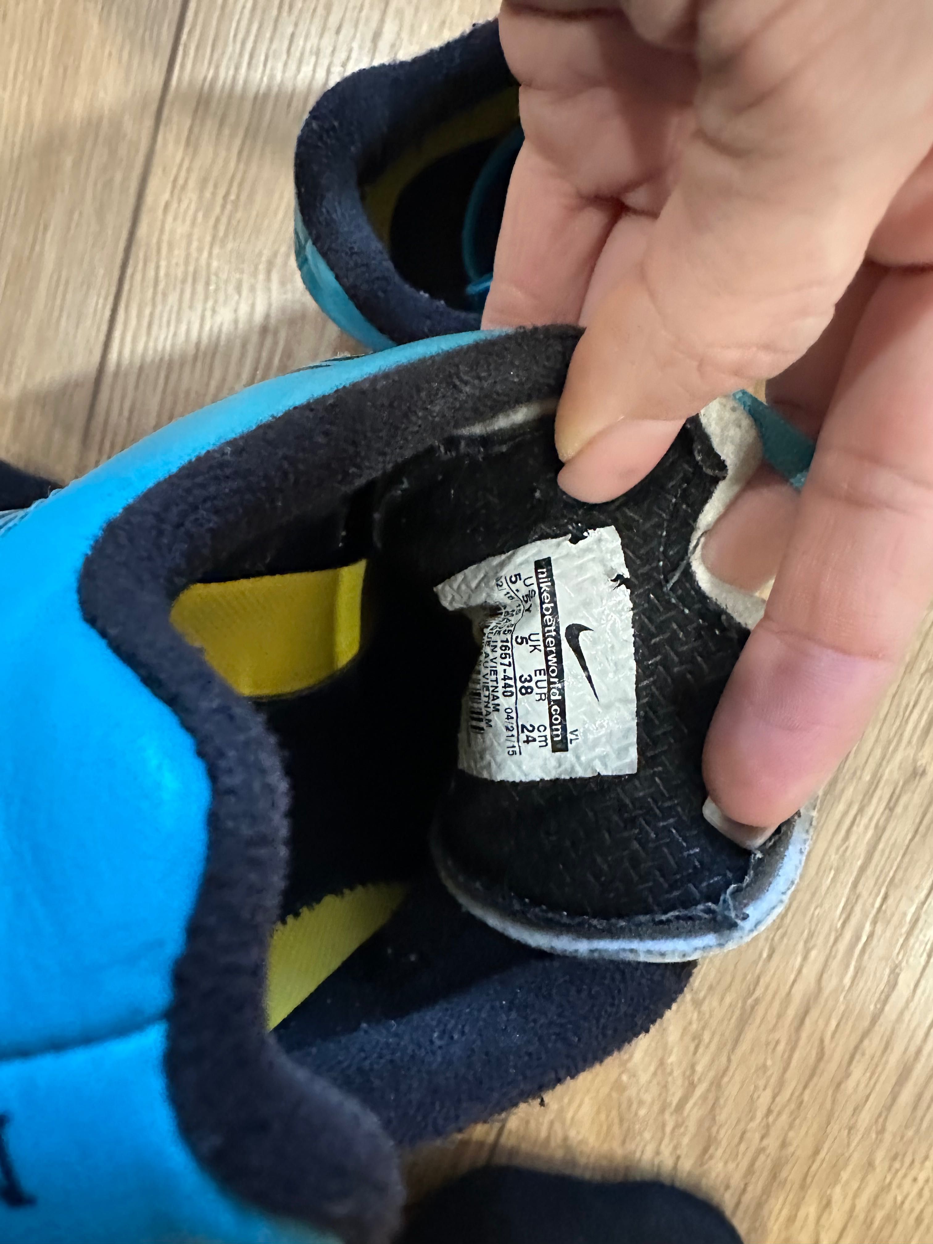 Сороконіжки Nike, 38 24 см