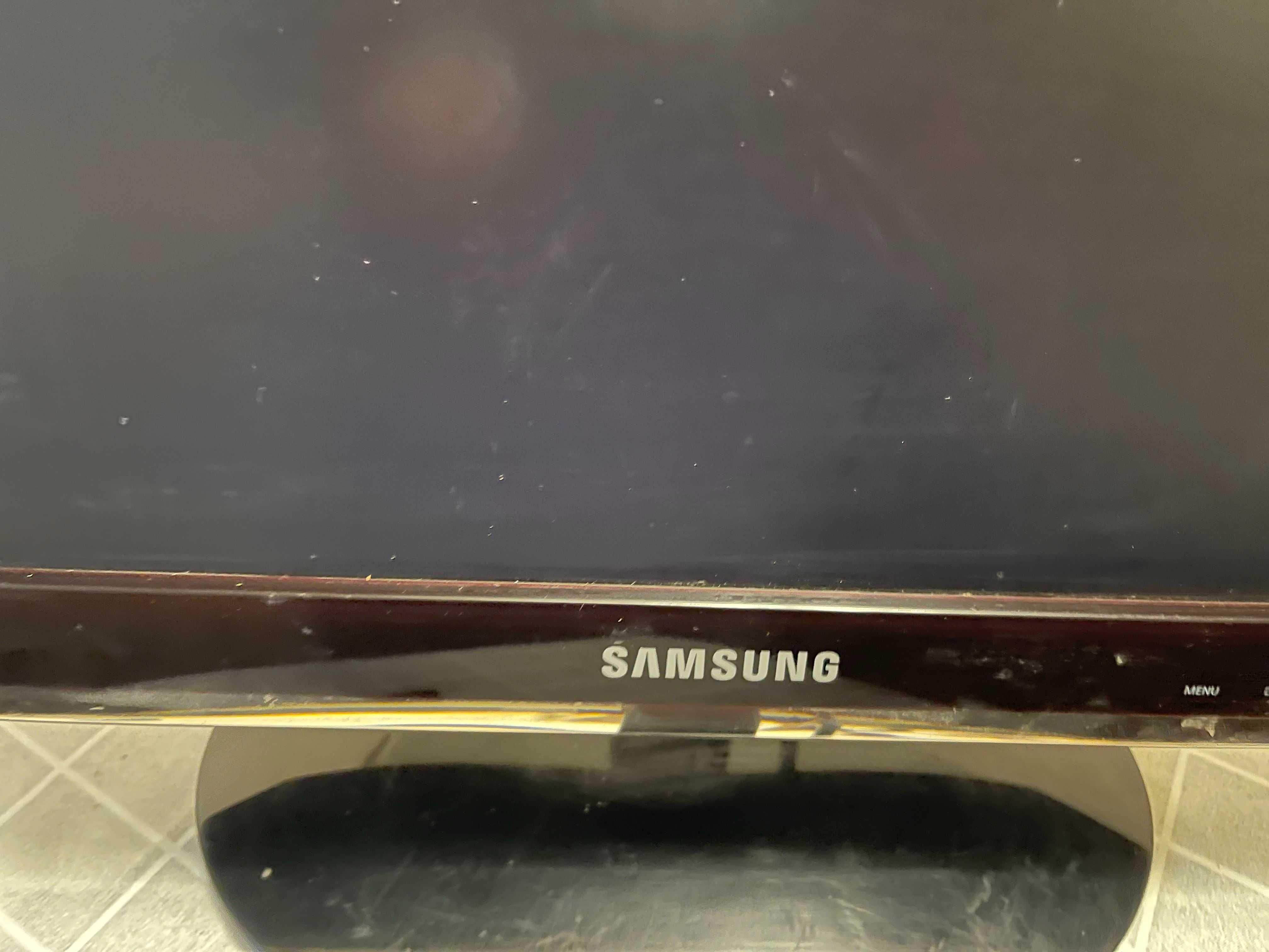 Монитор SAMSUNG Model P2050N  20"