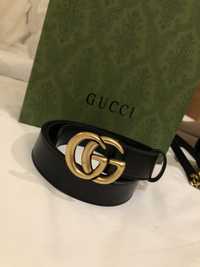 Cinto Gucci preto