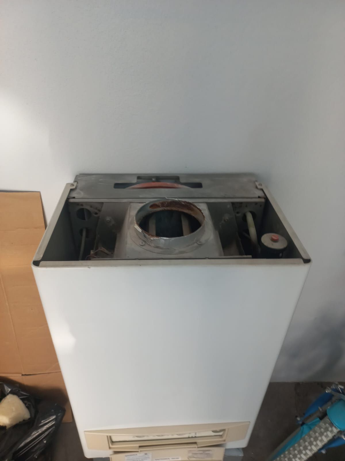 Vende-se Caldeira Roca