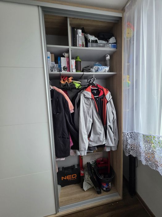 Szafa 180cm Dąb sonoma z drzwiami przesuwnymi BRW
