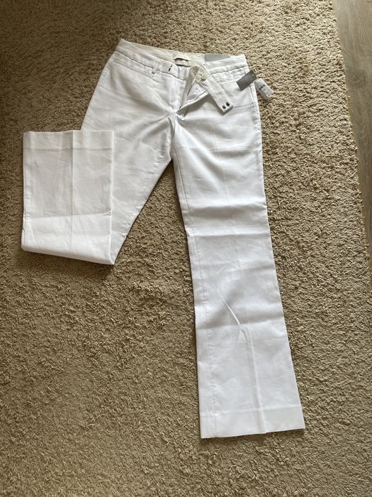 Spodnie damskie Gap białe nowe
