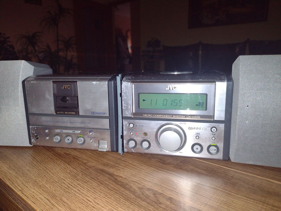 Mikro wieża JVC UX-D77R