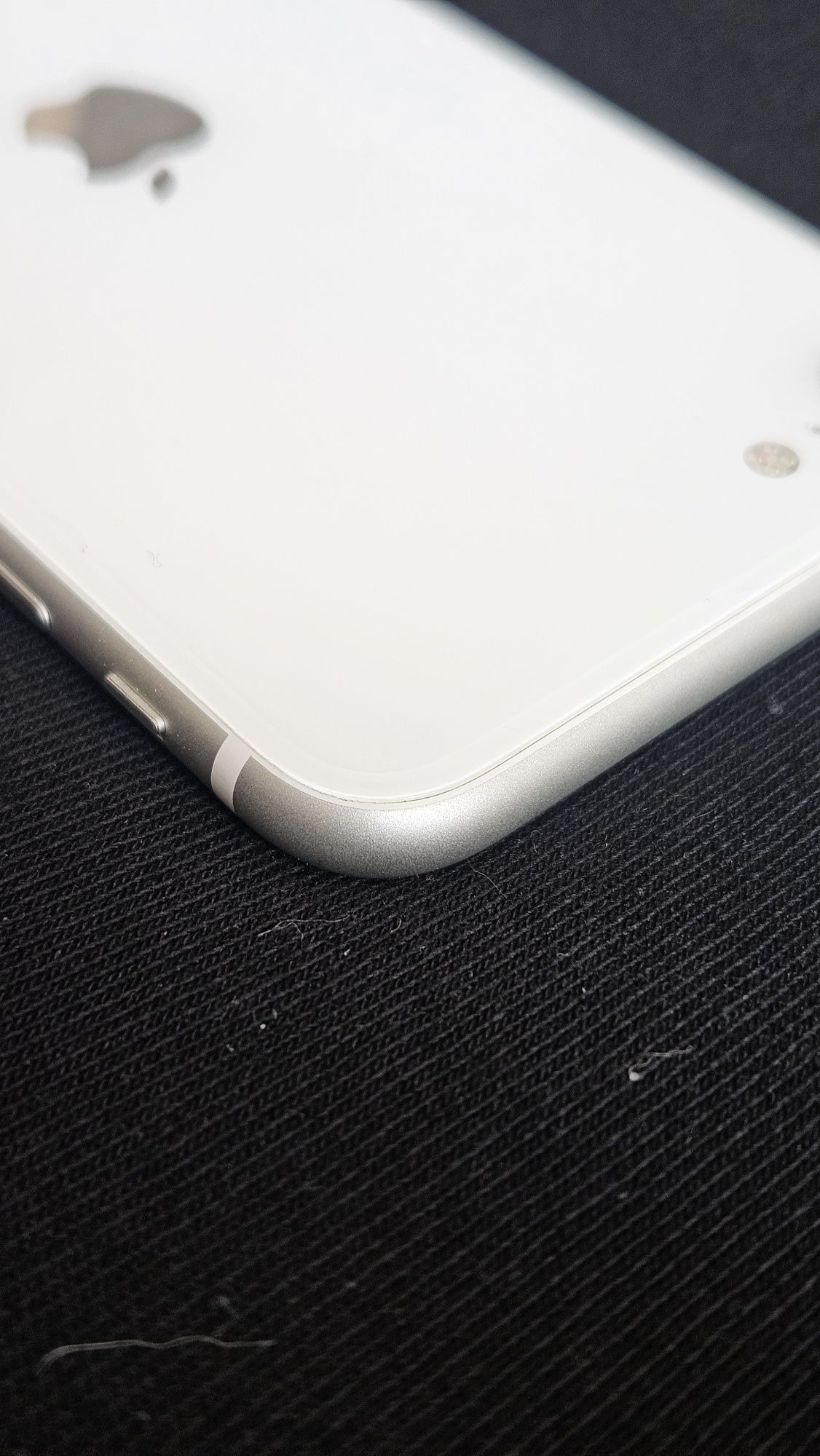 iPhone SE 85% Ideał