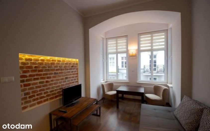 Mieszkanie dwupokojowe w samym centrum Poznania- ulica Długa