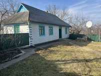 Продам дачу/будинок із земельними ділянками
