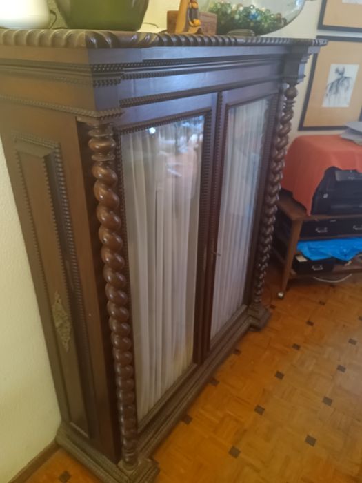 Armario Livreiro em pau-santo para restauro