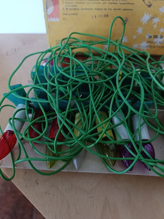 Вінтажні гірлянди