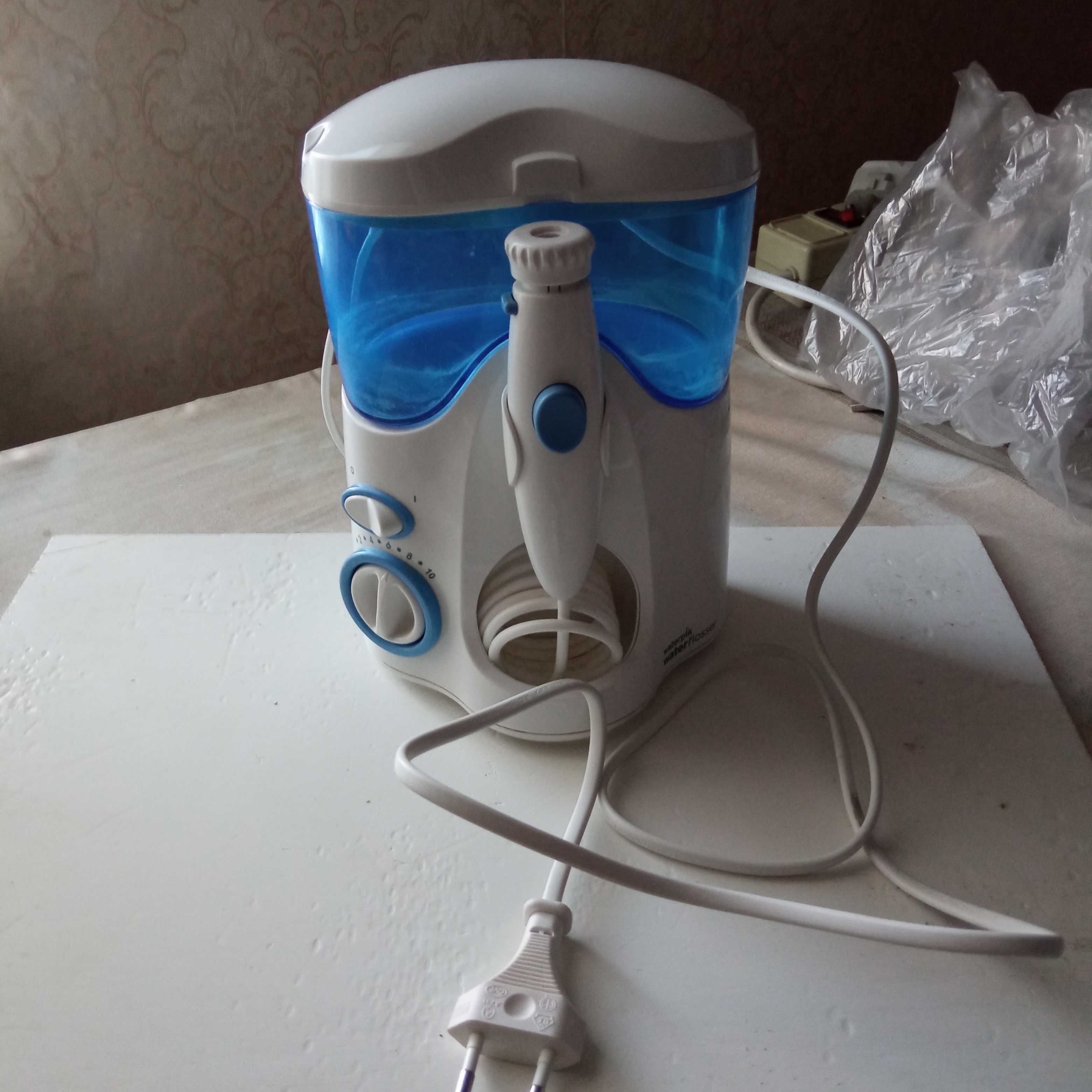Іригатор ротової порожнини Waterpik Ultra WP-100