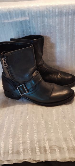 Жіноче взуття осінь-зима