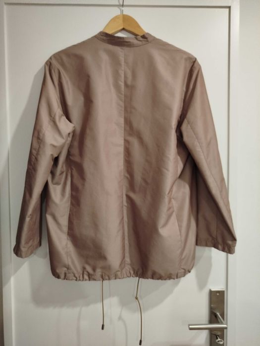 Parka leve (M) | Benetton