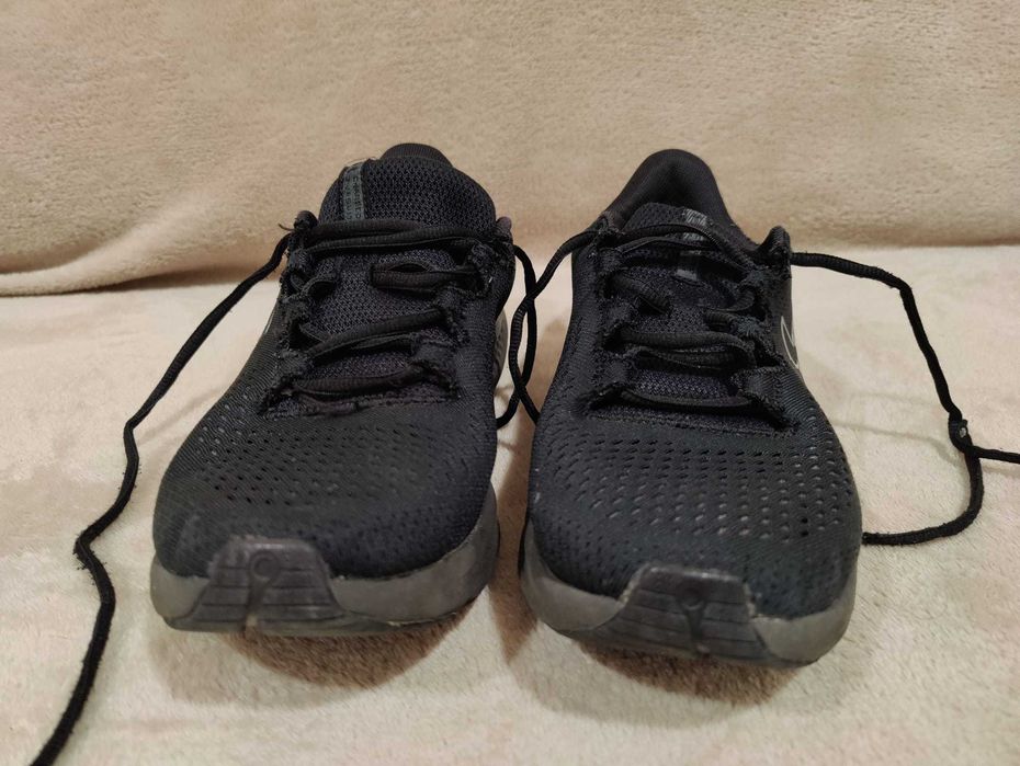 Sapatilhas Under Armour tam. 41 em excelente estado