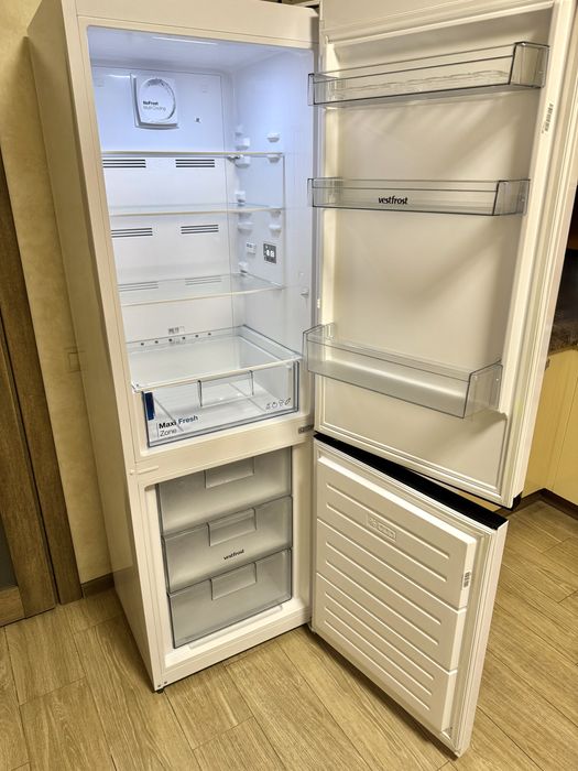 Холодильник Vestfrost CW286WB