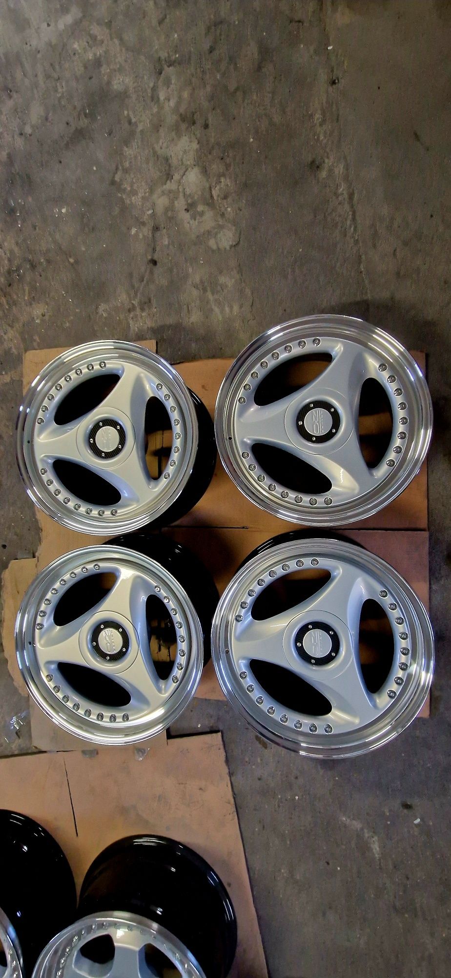 Oz Cygnus 3 spoke 2tlg 17" 5x112 8.5j et 20
