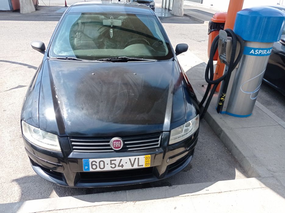 Fiat stilo ,2003 ,gasolina , 1200€