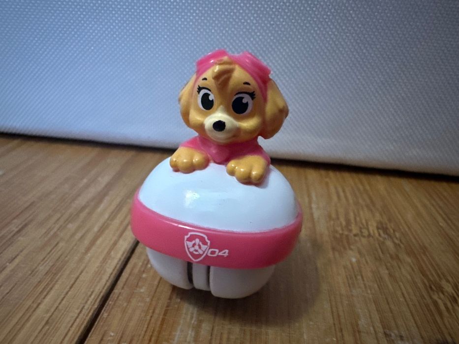 Skye zabawka Psi Patrol Paw Patrol figurka piesek pies dla dzieci
