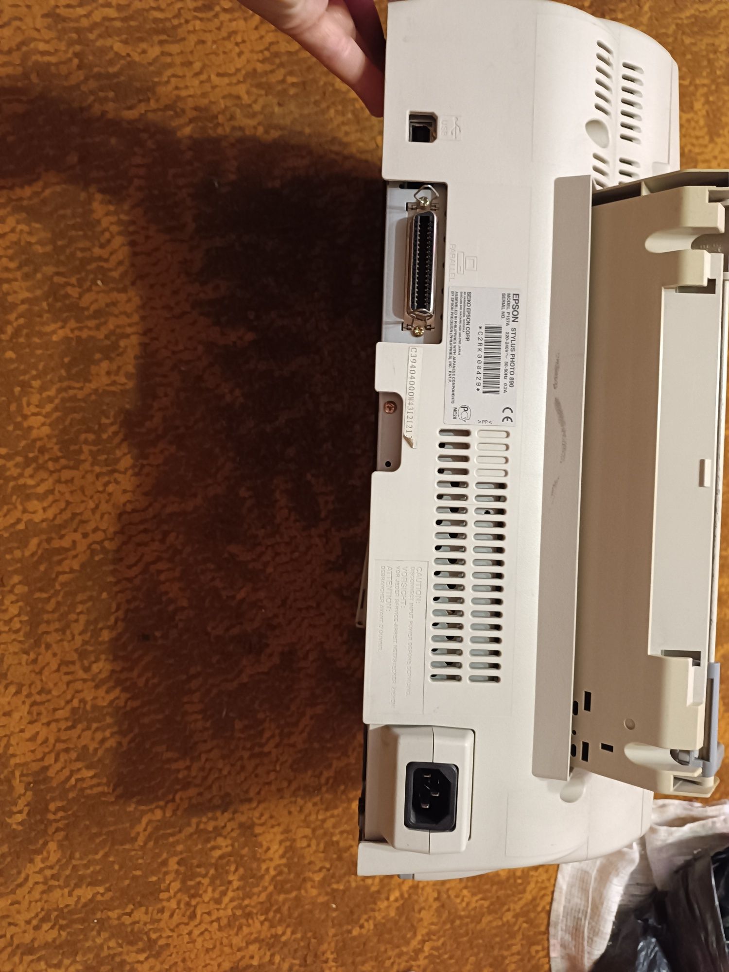 Продам на запчасти принтер Epson
