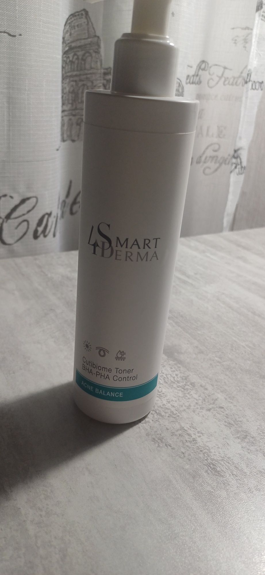 Себорегулюючий мультикислотний тонер Smart4Derma Cutibiome Toner BHA-P