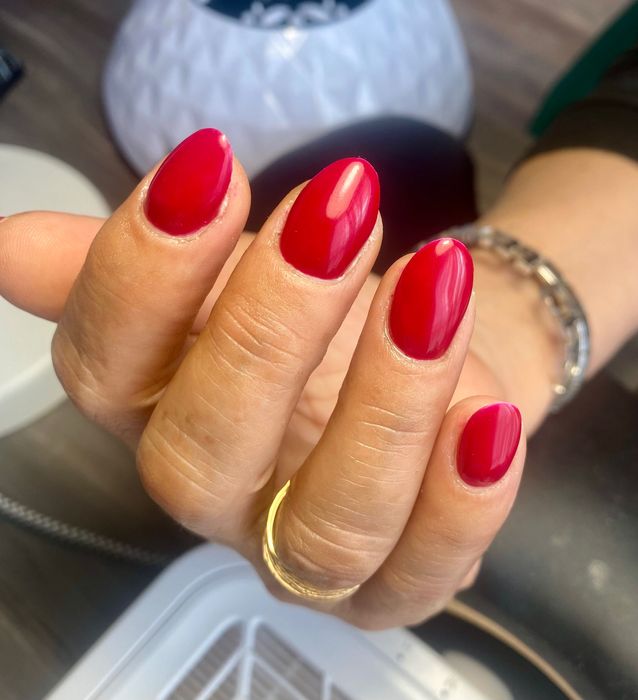 Unhas de Gel e outros serviços