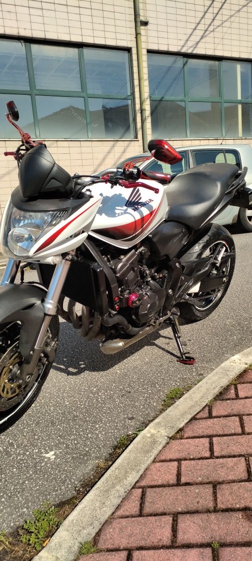 Honda hornet 600f 2009