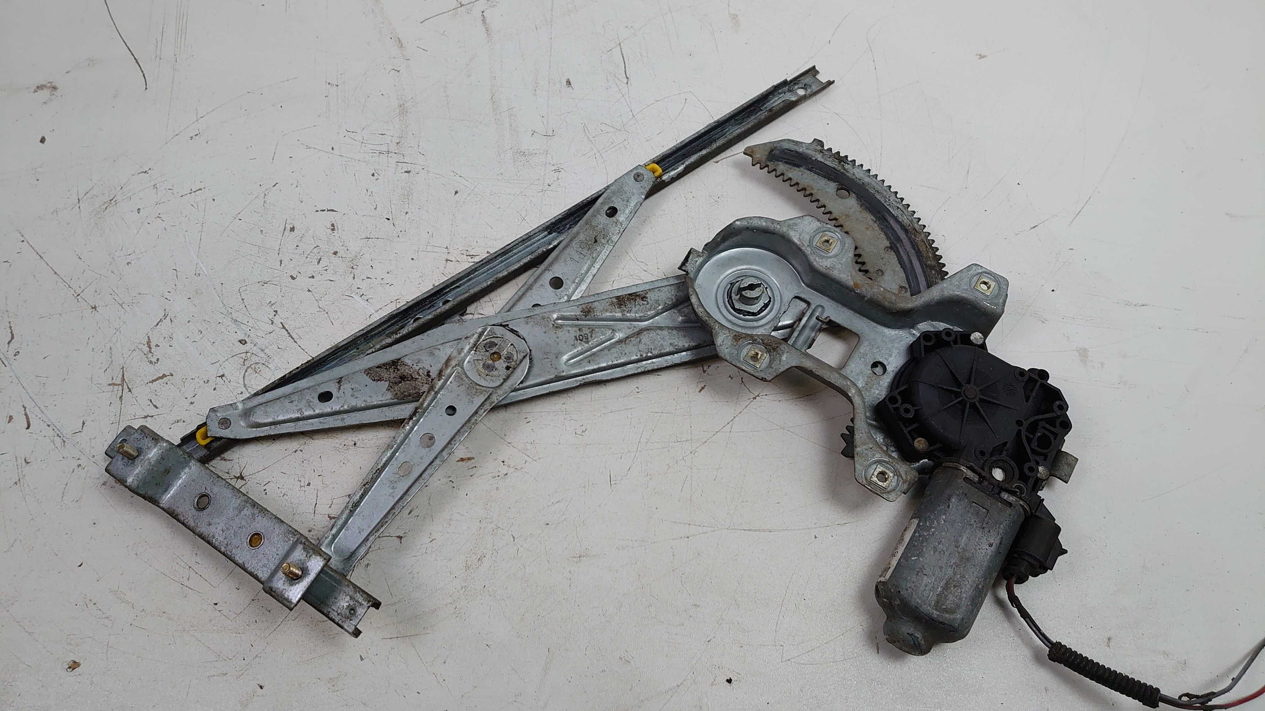 LANCIA KAPPA Mechanizm Szyby Prawy Przód 2 PIN