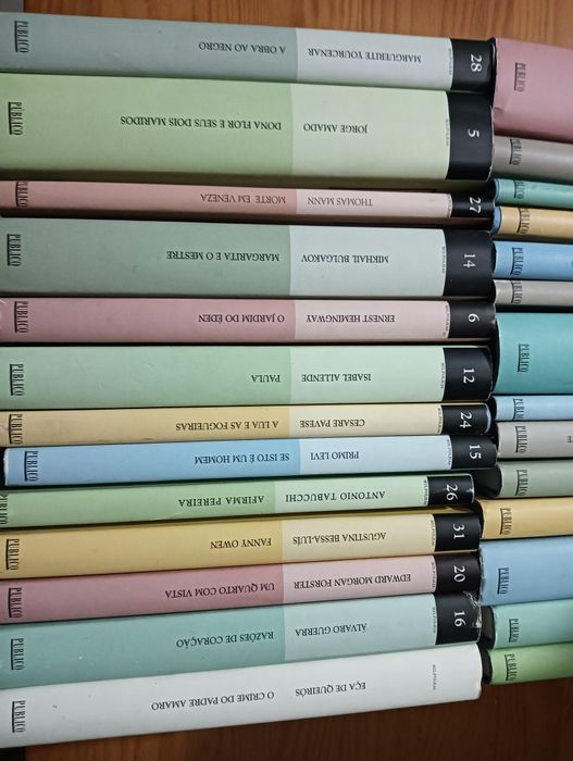 25 livros Coleção de Livros “ Mil Folhas “ - grandes obras literárias*