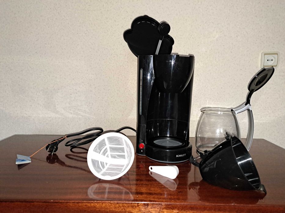 Кавоварка SCARLETT SC-1031