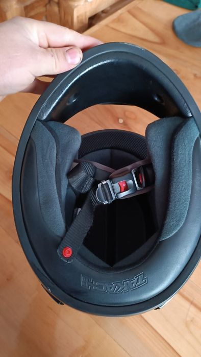 Продам мотошолом розмір xs