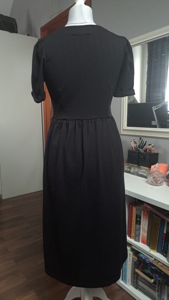 Sukienka czarna Reserved, midi rozm S(36)