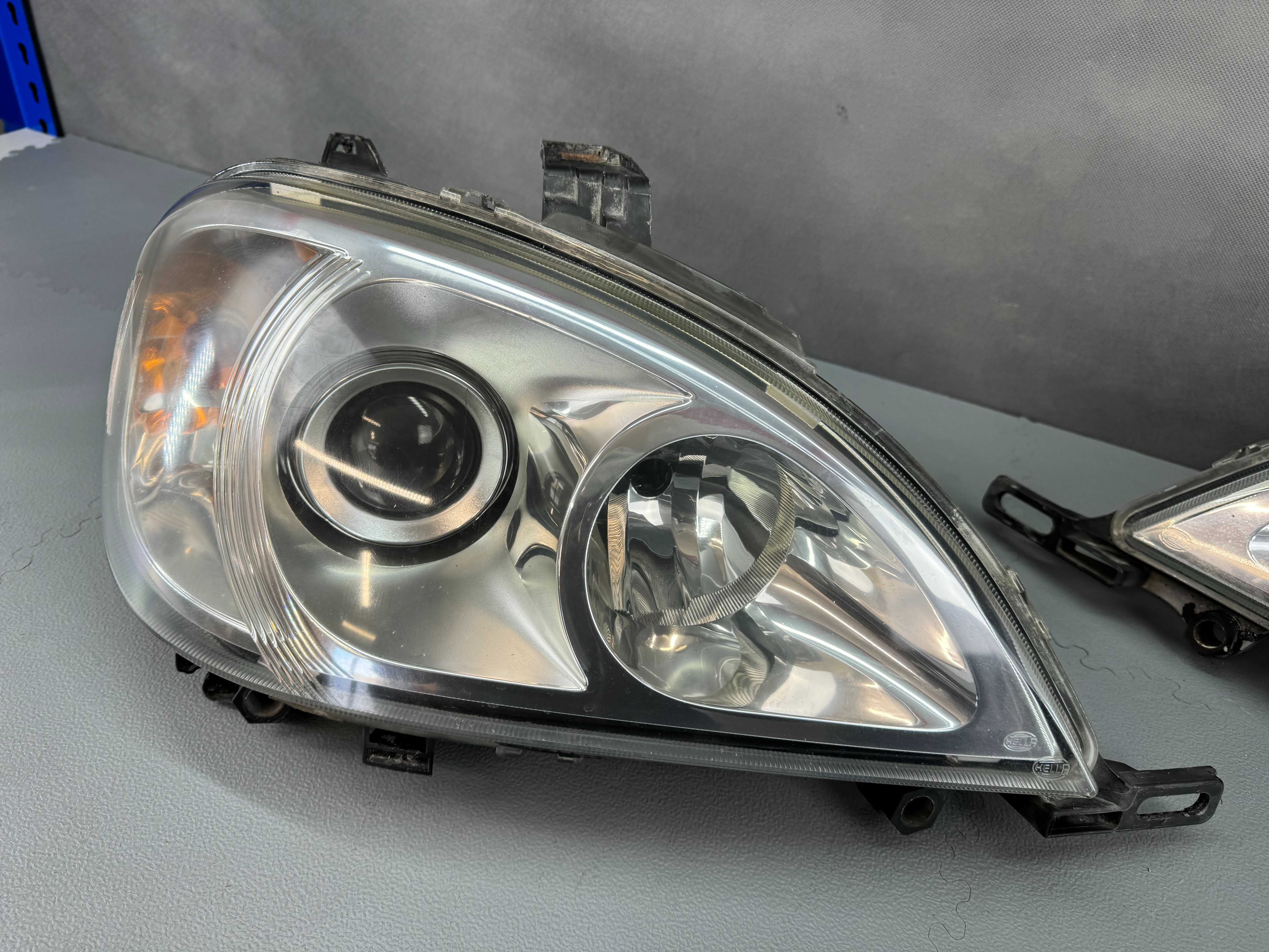 Mercedes W163 ML Lift Lampy Przód Przednie Komplet Lewa + Prawa Europa