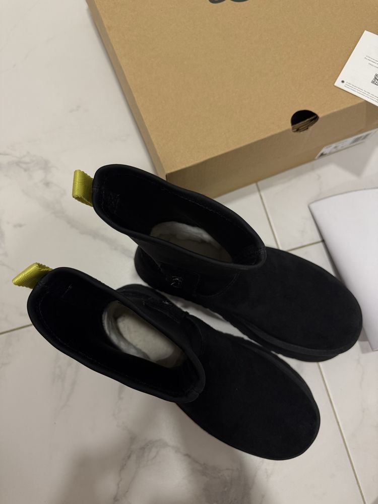 Ugg оригінал