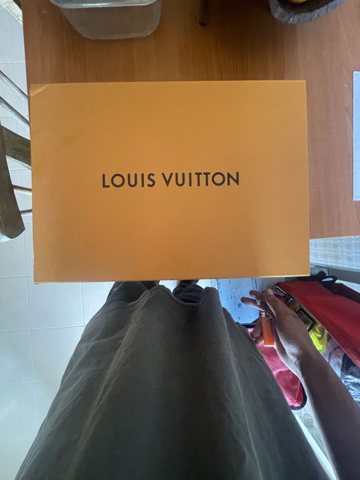 Luis Vuitton orange standart box