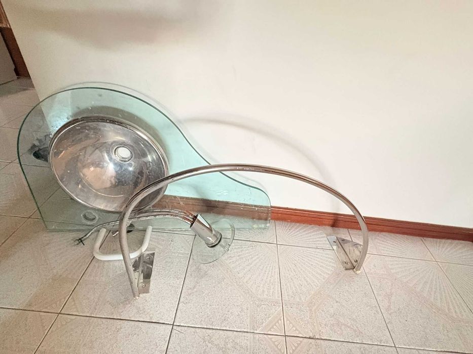 Conjunto pia para casa de banho