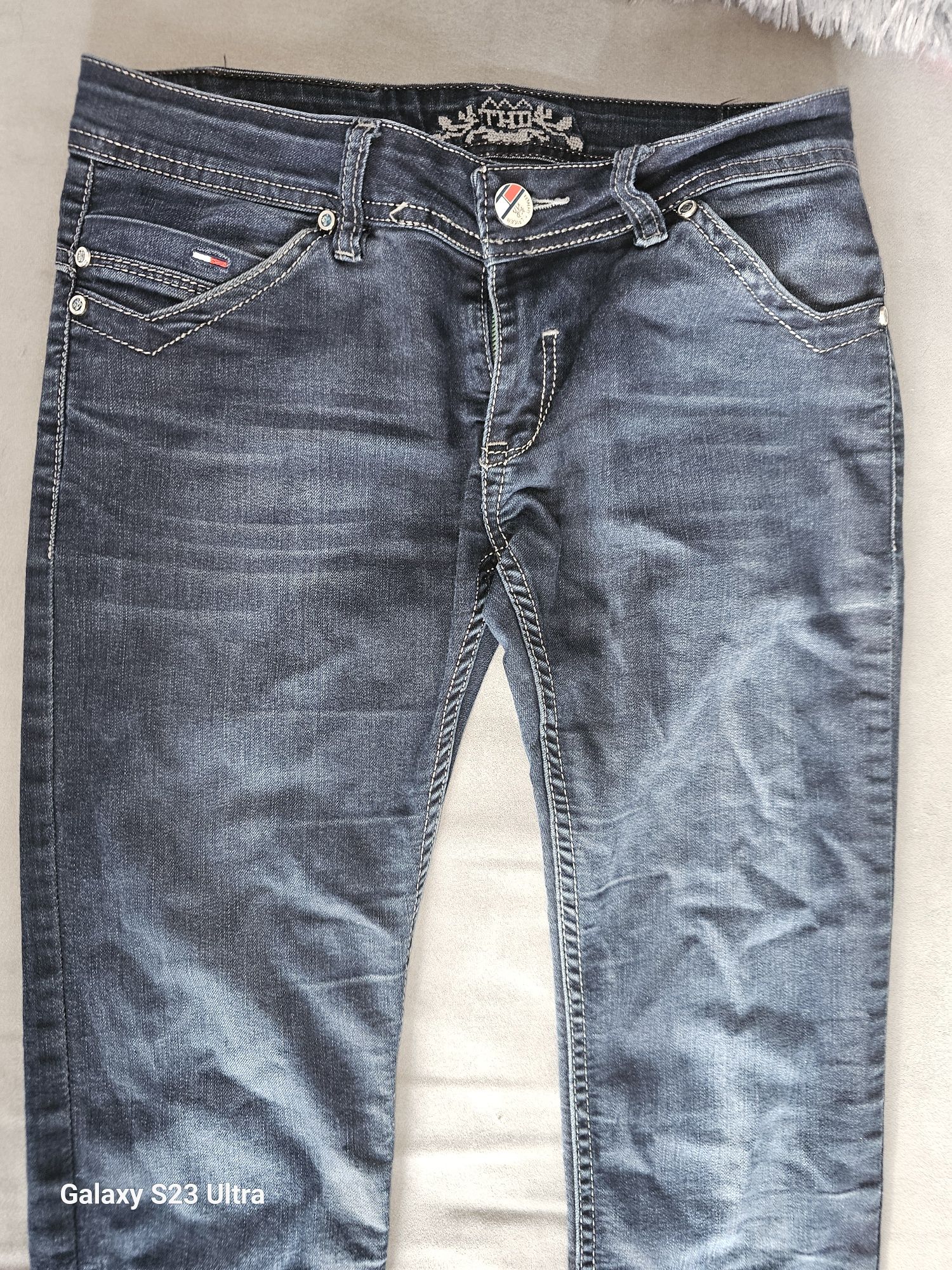 Tommy Hilfiger jeans dzinsy 31