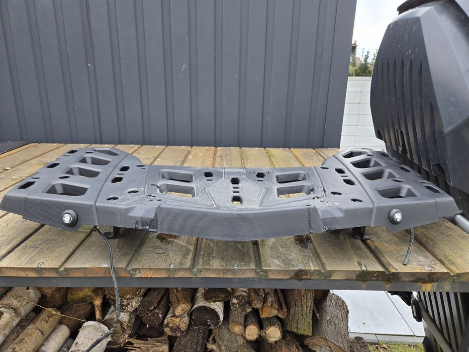 Przedni bagażnik i oslona licznika do odesa 650/850/100