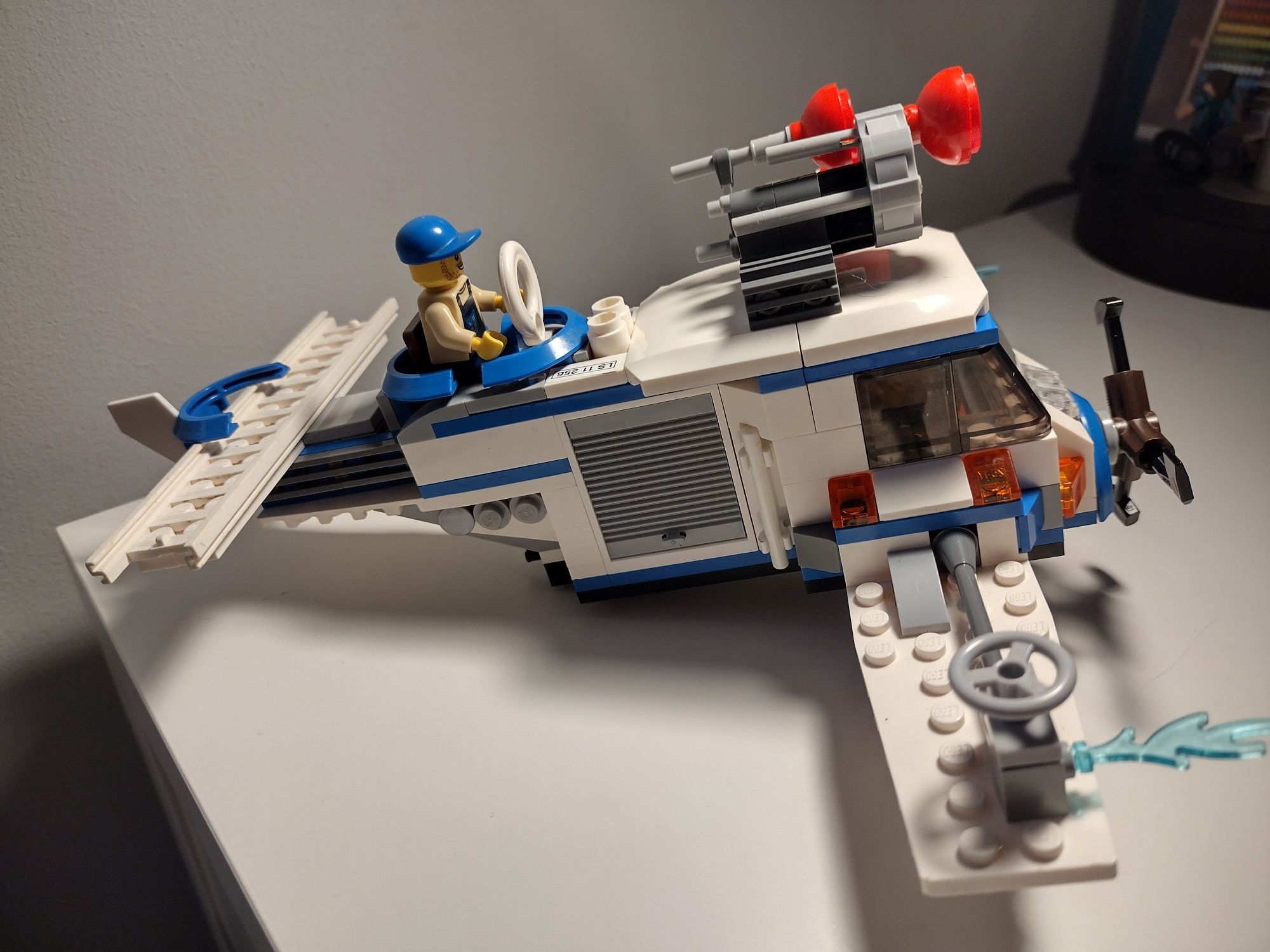 LEGO 70811 The Movie - The Flying Flusher Set
