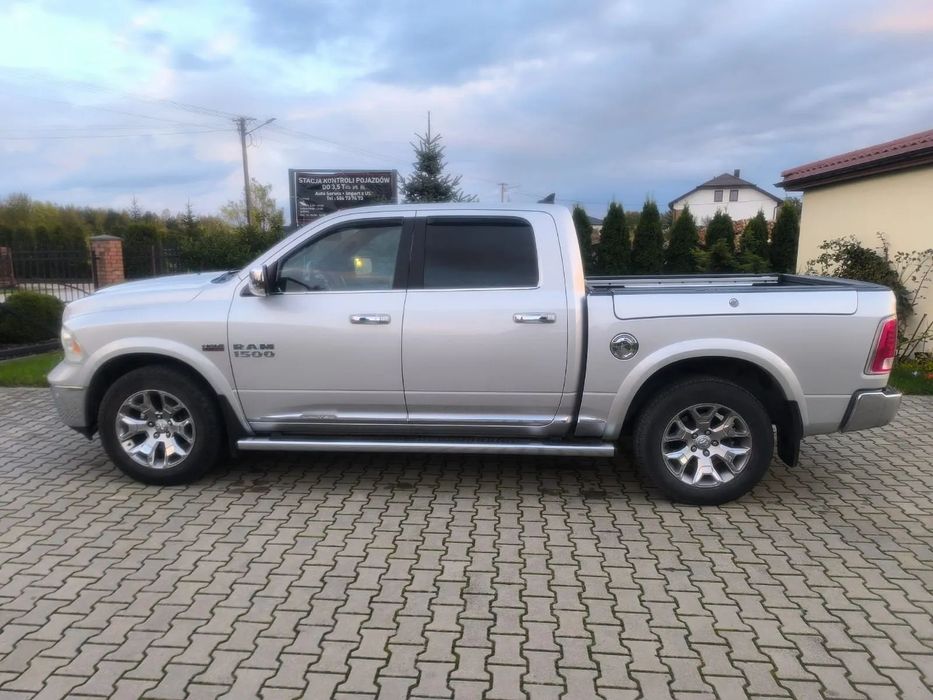 Dodge RAM RAM 1500 4X4 LPG 96 TYS KM Limited Ram Box Crew Cab