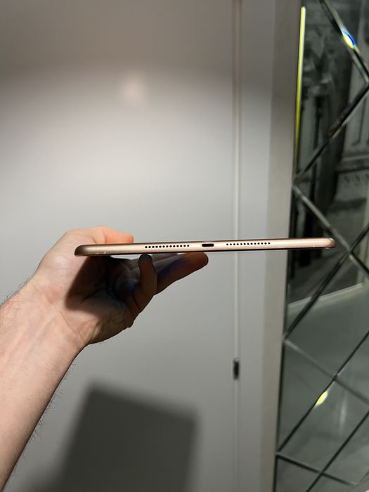 iPad 8 gen 128gb 10.2 2020 Rose Gold з гарантією АКБ 94%