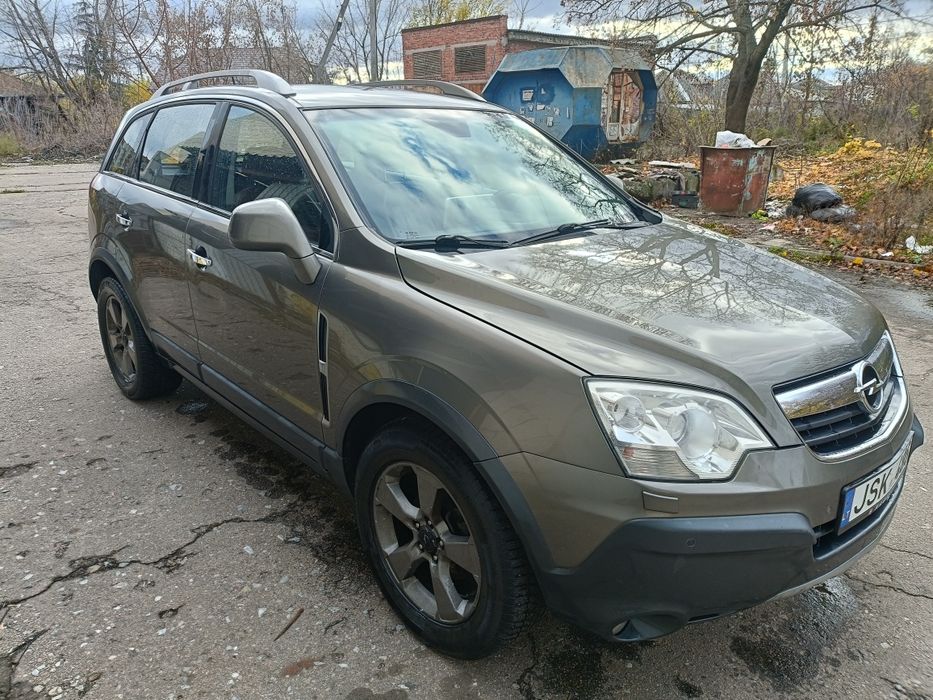 Продам гарне авто Opel Antara