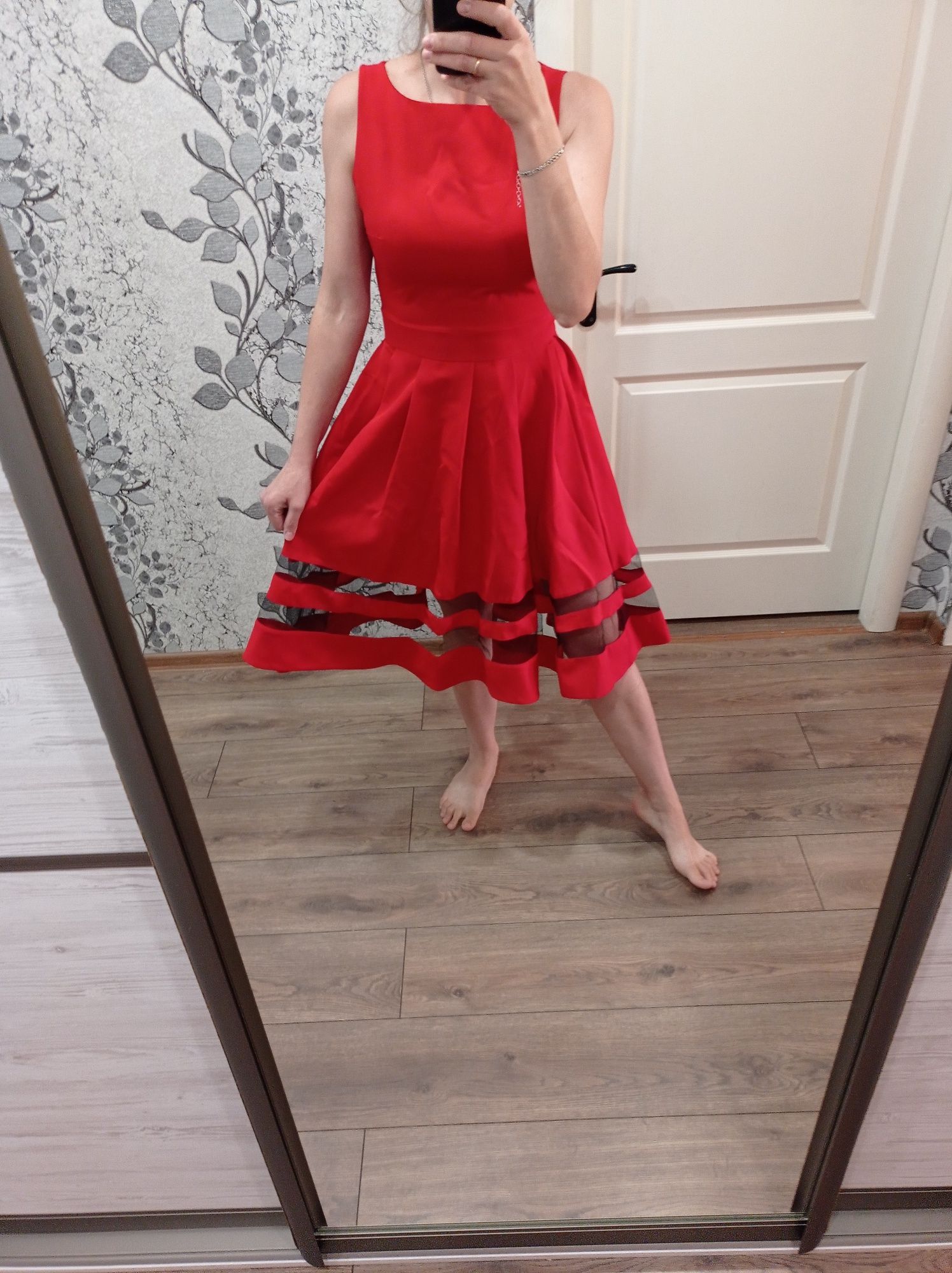 Гарна вечірня сукня, плаття розмір 44