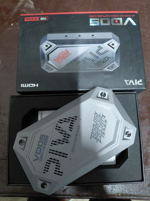 Пристрій для захоплення та трансляції відеосигналу з зов