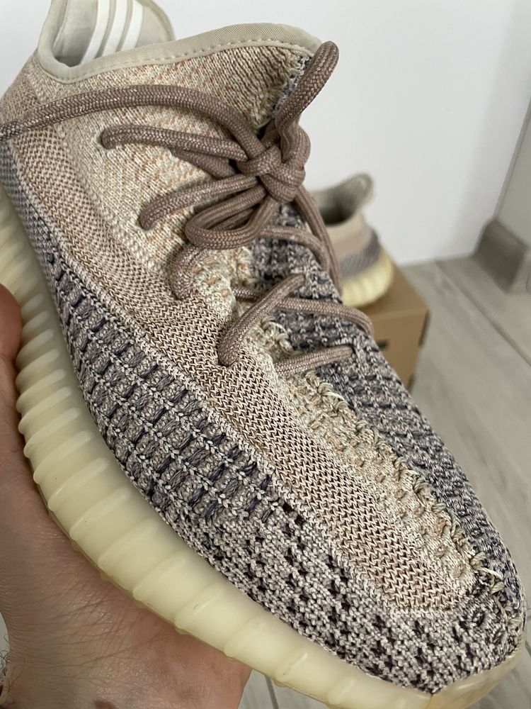 Yeezy 350 Boost V2 Ashpea 42 2/3 Adidas 26.5 cm wkładka + pudełko