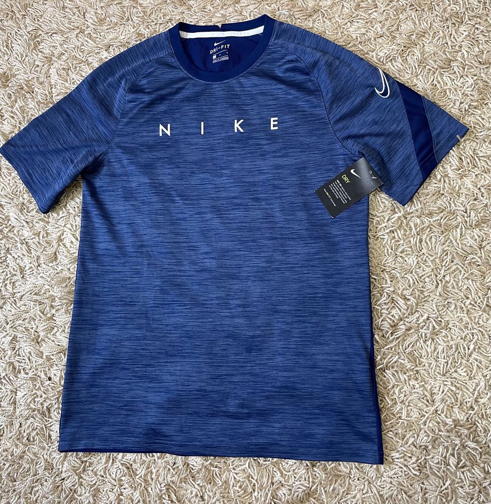 Новая футболка Nike dri fit оригинал