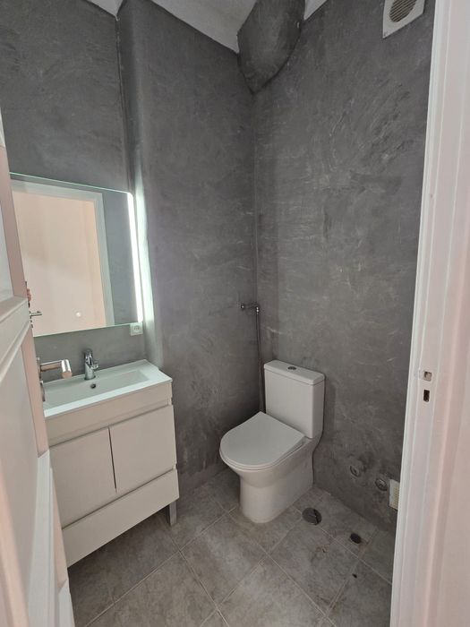 Obras • Remodelações • Reparações • Handyman