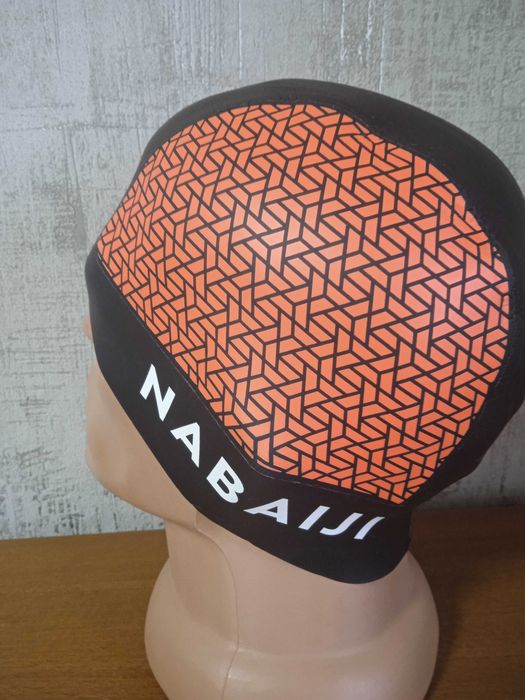 Шапочка для плавания неопрен 3 мм Nabaiji  (Франция) Размер 54-56 (ML)