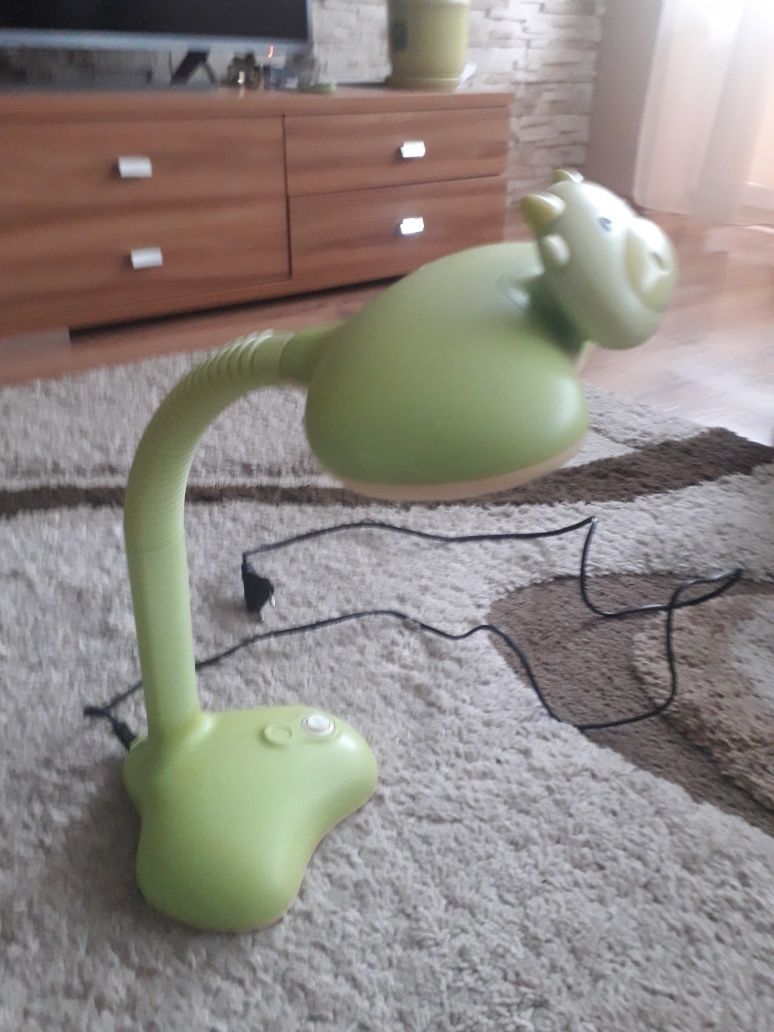 Lampa na biurko dla dzieci