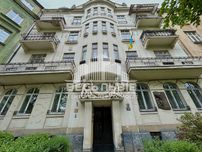 Продаж 4к квартири преміум класу центр міста вул. Конопницької