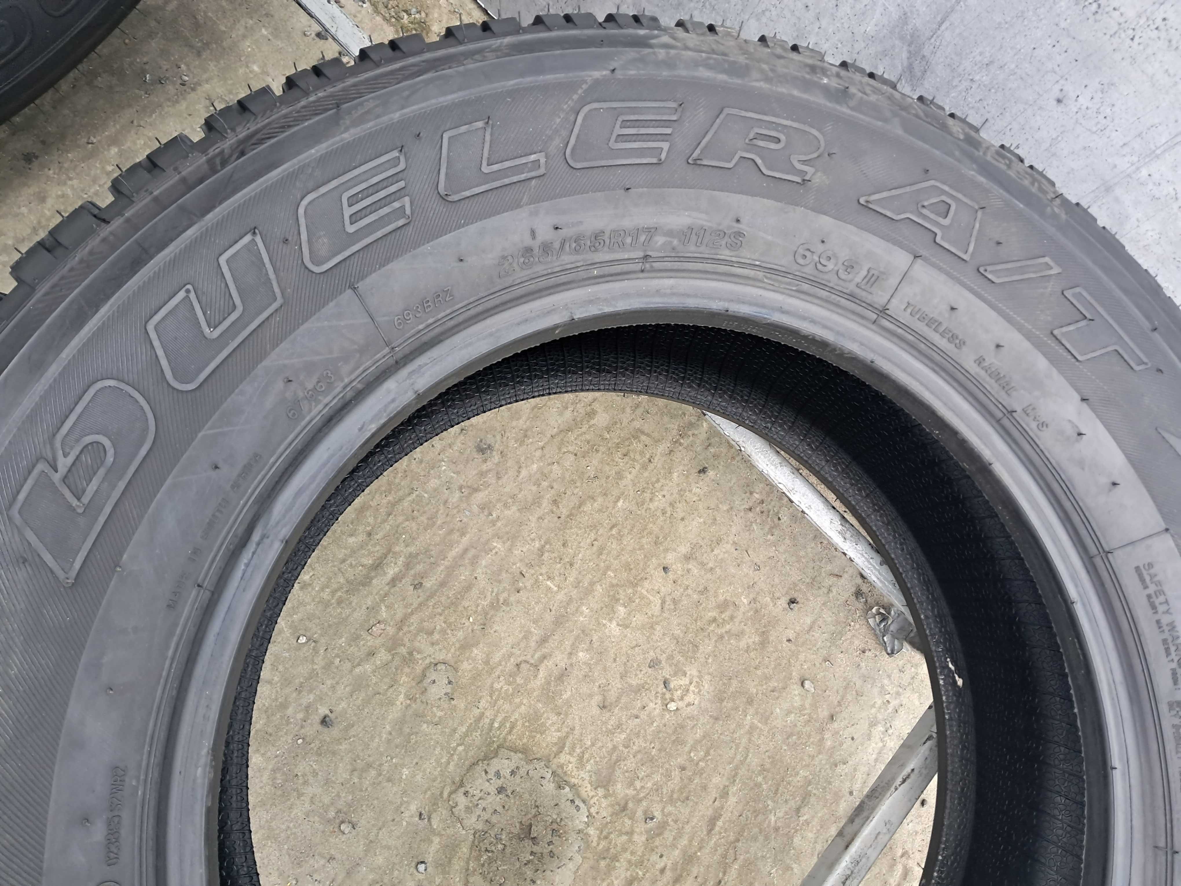 Резина всесезонна, нова, Bridgestone Dueler A/T 693 III 265\65 R17